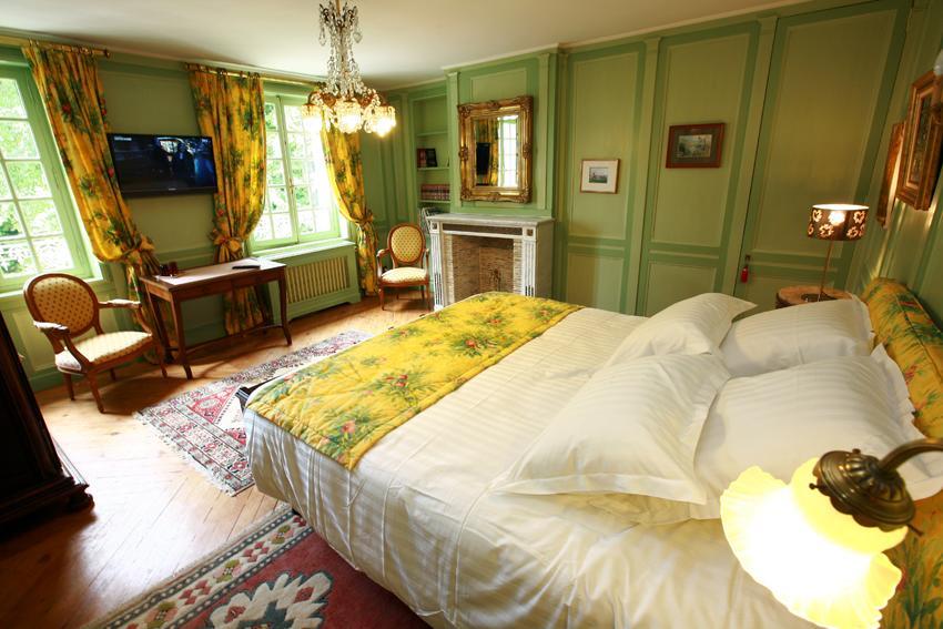 Le Domaine Du Lieu Athan ,Reserve Aux Adultes Bed & Breakfast Saint-Gâtien-des-Bois Dış mekan fotoğraf